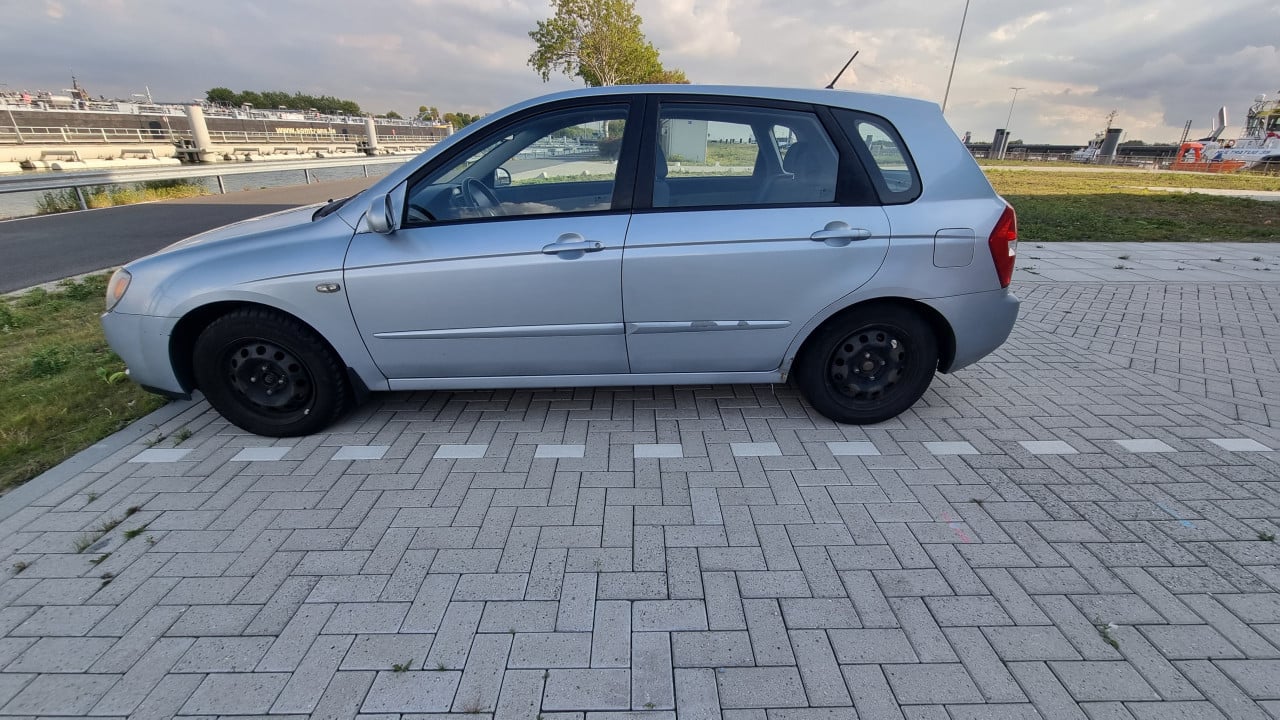 Kia Cerato 1.6 Airco/Trekhaak/Nap 158437km