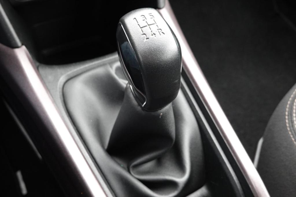 Peugeot 2008 1.6 vti active