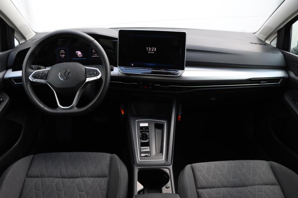 Volkswagen Golf 1.5 ehybrid life edition 204pk dsg6 | soh 100% |