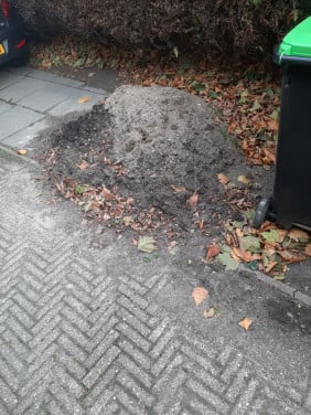 Gratis zand en klein beetje grond