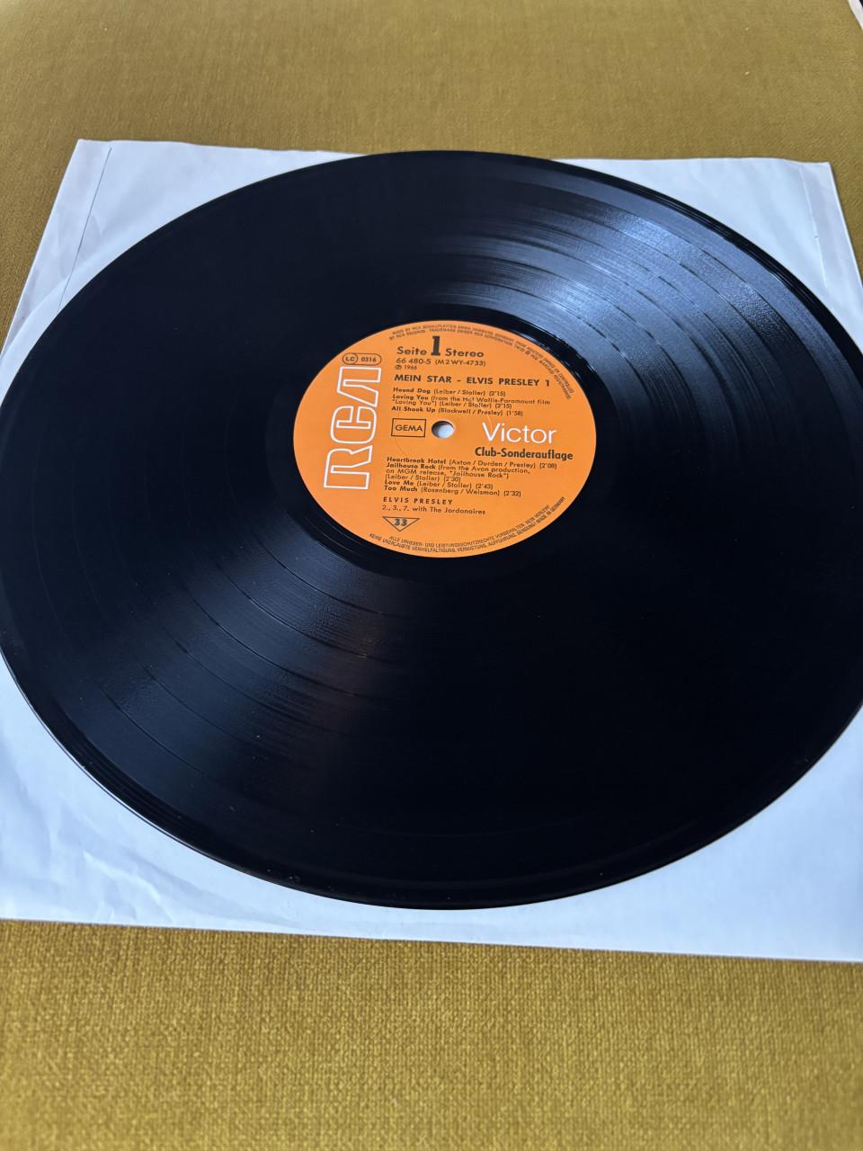 Elvis Presley - 3 LP's Vinyl Album