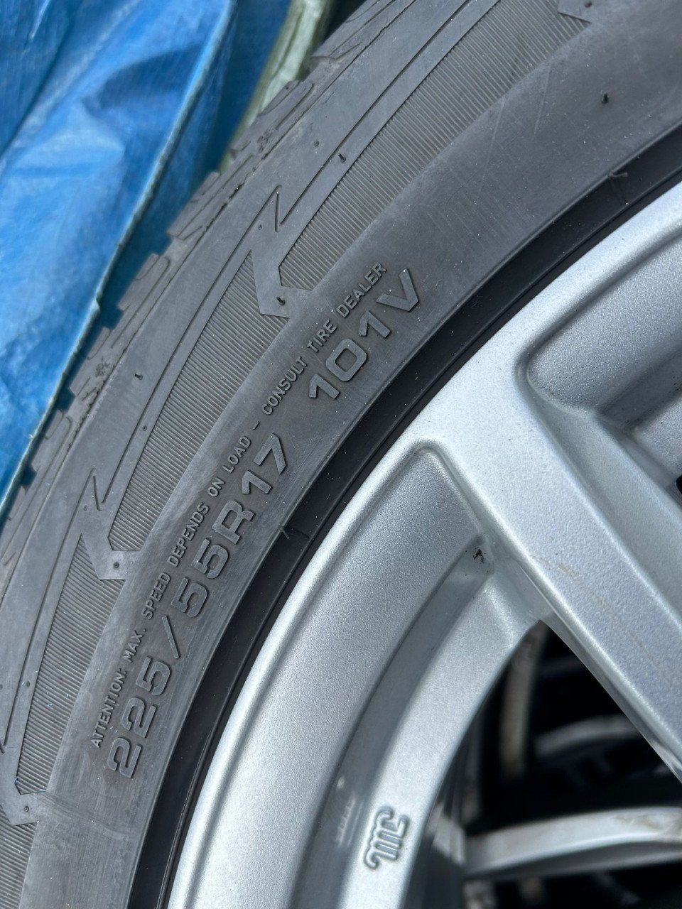ATS ALUMINIUM VELGEN 17'' MET GOODYEAR ULTRAGRIP BANDEN