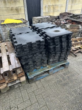 Partij rubber tegels 50x50x2.5