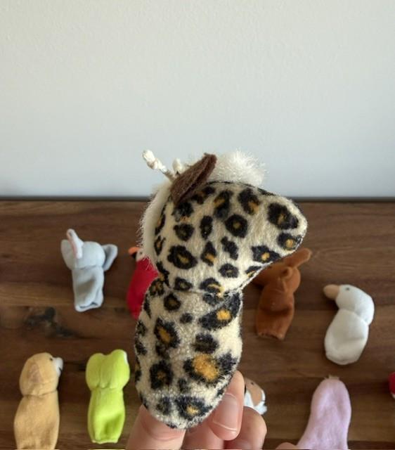 Set van 14 verschillende vingerpoppetjes | o.a. van Hema