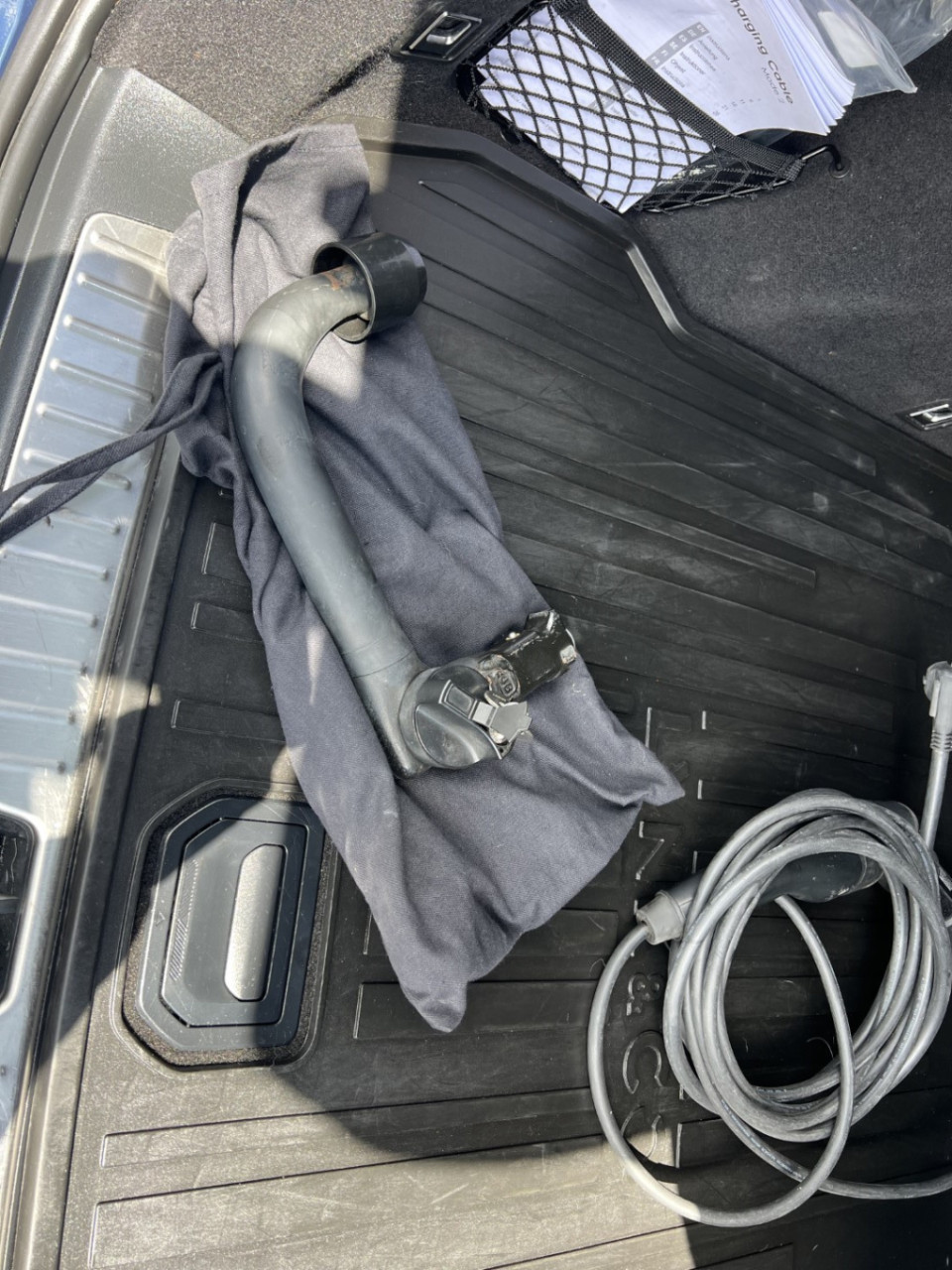 Lynk & Co 01 1.5 261pk plug in hybrid , trekhaak , pano dak , 360gr camera
