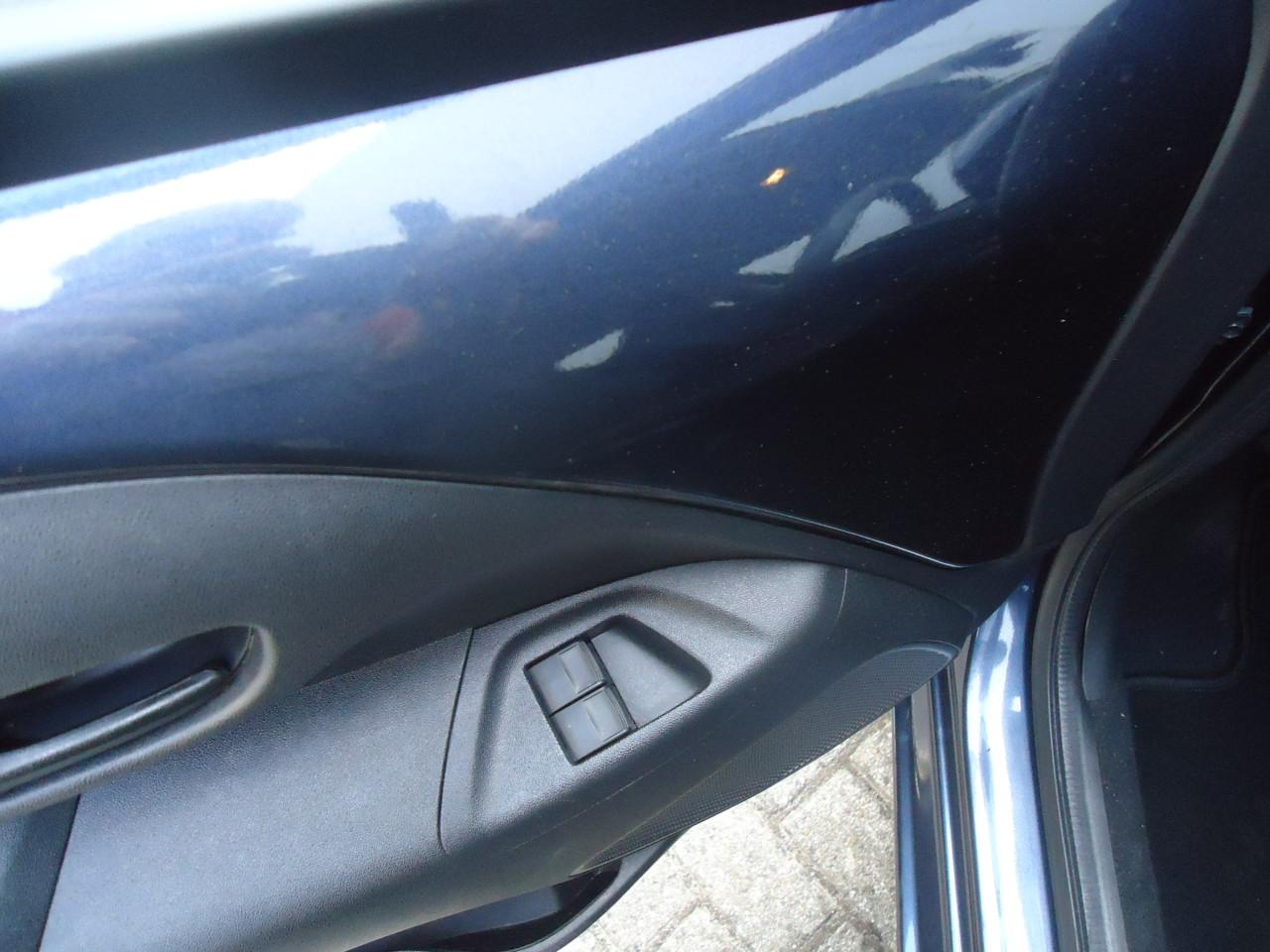 PEUGEOT 108 1.0 5DRS ACTIVE LAGE KILOMETERSTAND