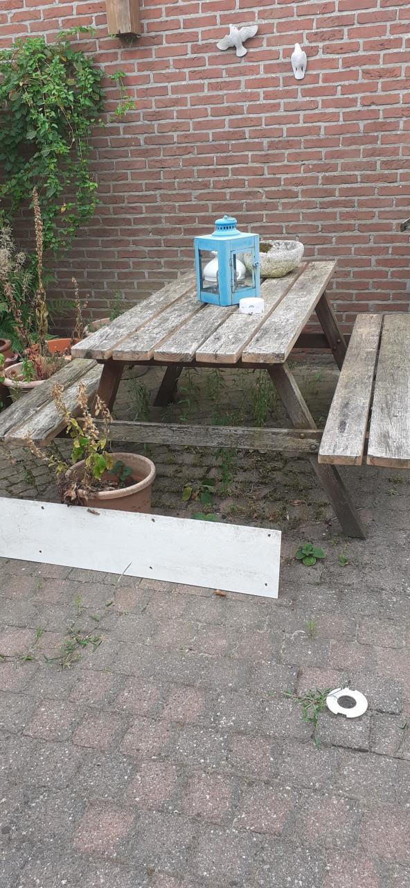 Pickniktafel GRATIS, zeer degelijk