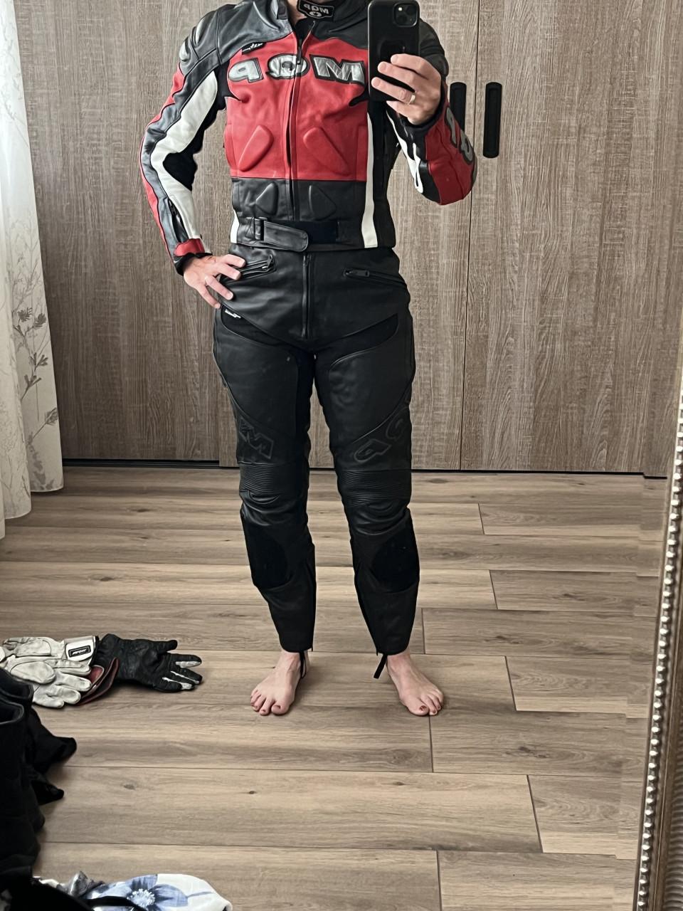 MQP Dames motorpak maat 38 met laarzen en handschoenen