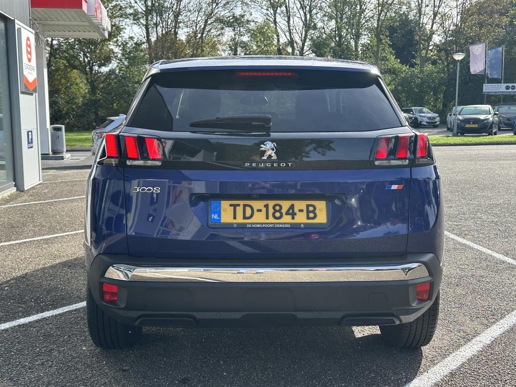 Peugeot 3008 1.2 puretech 130pk s&s blue lease executive vol-leer met stoel