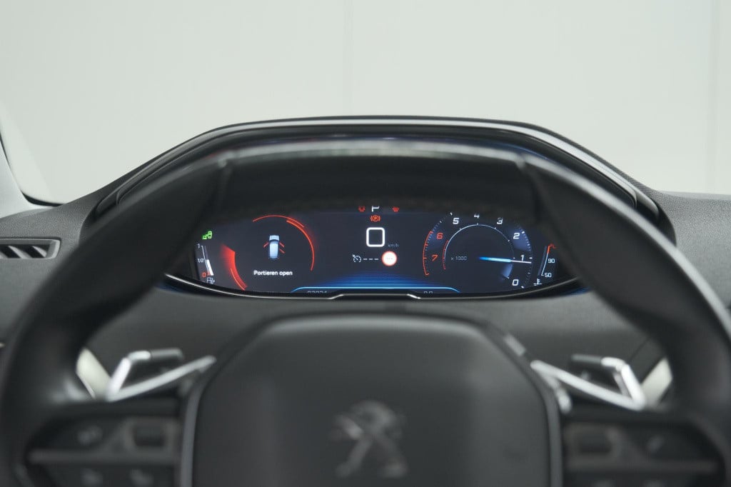 Peugeot 3008 puretech 130 eat8 blue lease premium | camera | elektronische 