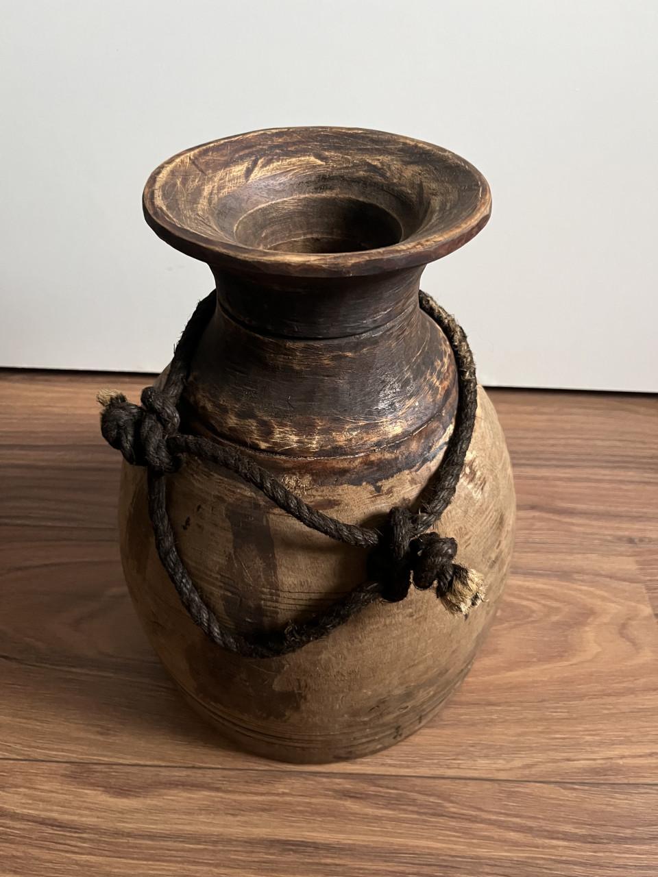 Nepalese pot 1