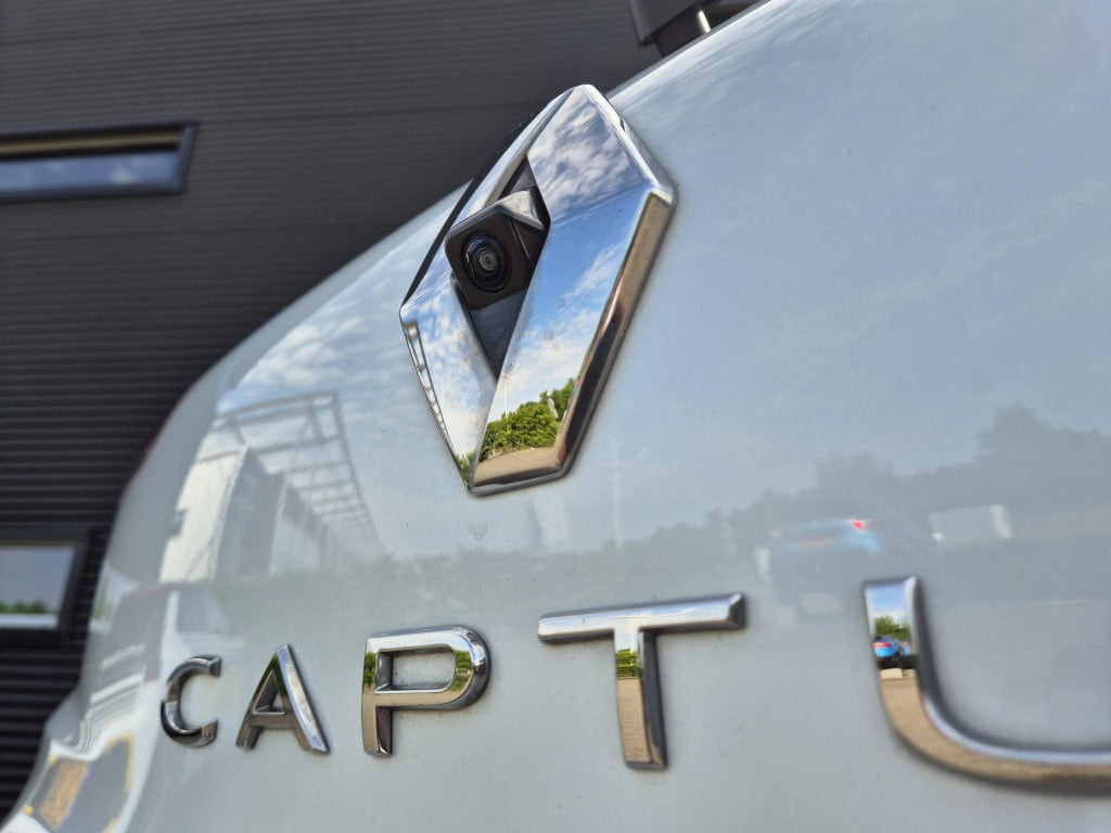 Renault Captur 1.6 e-tech full hybrid 145 r.s. line