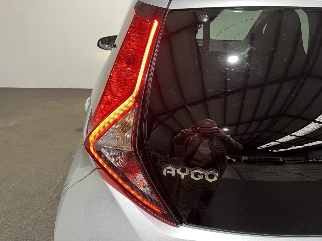 Toyota Aygo 1.0 vvt-i x-joy