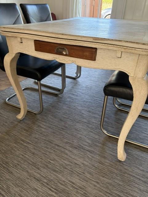 Prachtige landelijke brocante uitschuifbare eettafel