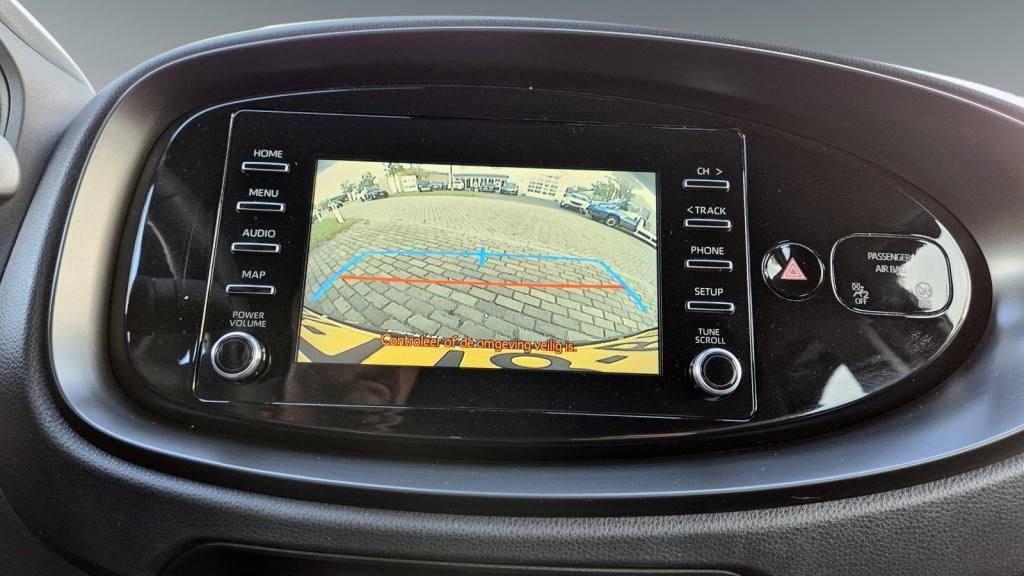 Toyota Aygo x 1.0 vvt-i mt play | adap cruise contr| nap | nieuwe velgen & 