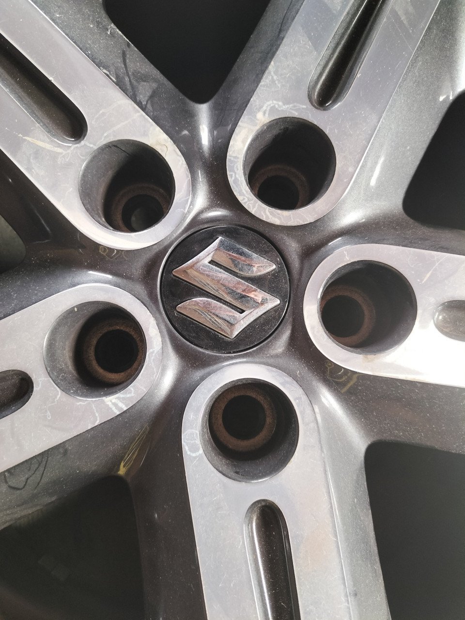 Velgen met banden Suzuki Vitara v.a. 2015