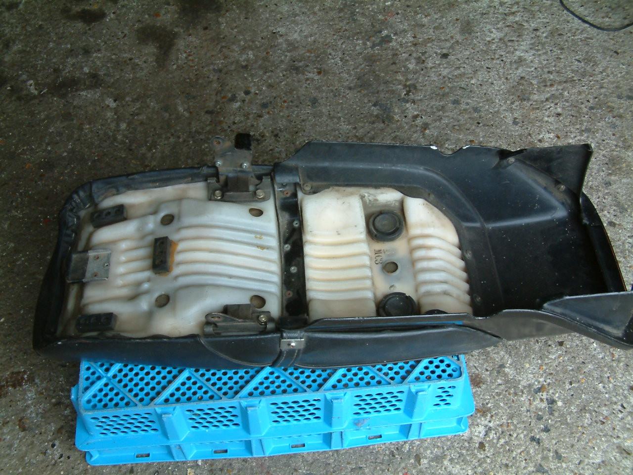 Achter rem honda   benzine tank honda  bol dor  -wielen honda