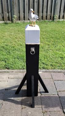 Meerpaal met Meeuw
