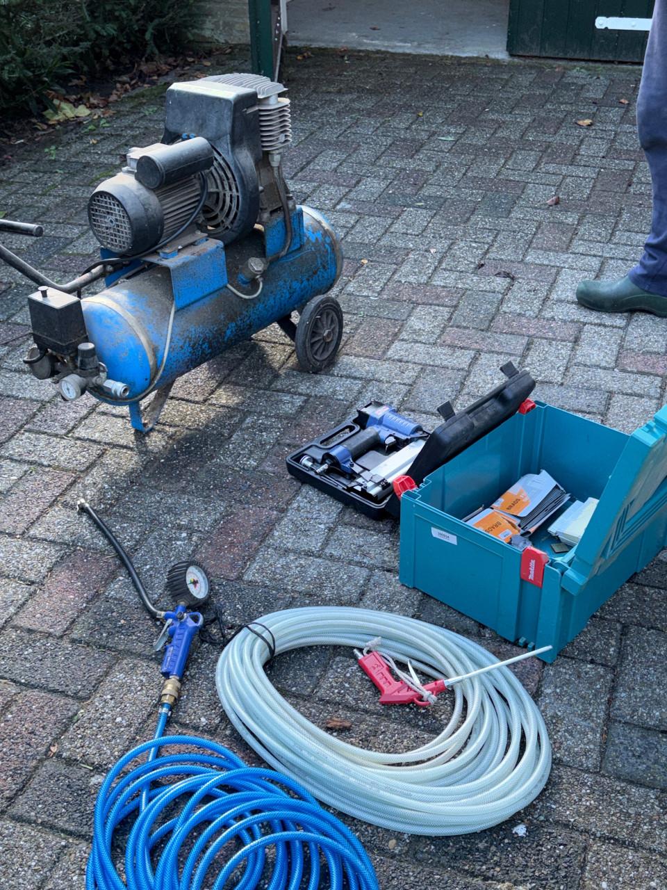 Compressor verrijdbaar met evt accescoires