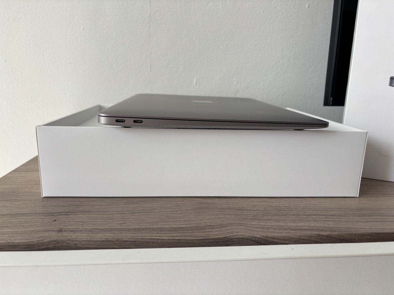 Apple MacBook Air 2020 Space Grey