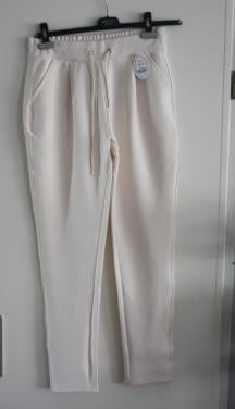 Nieuwe offwhite  pantalon xl-xxl