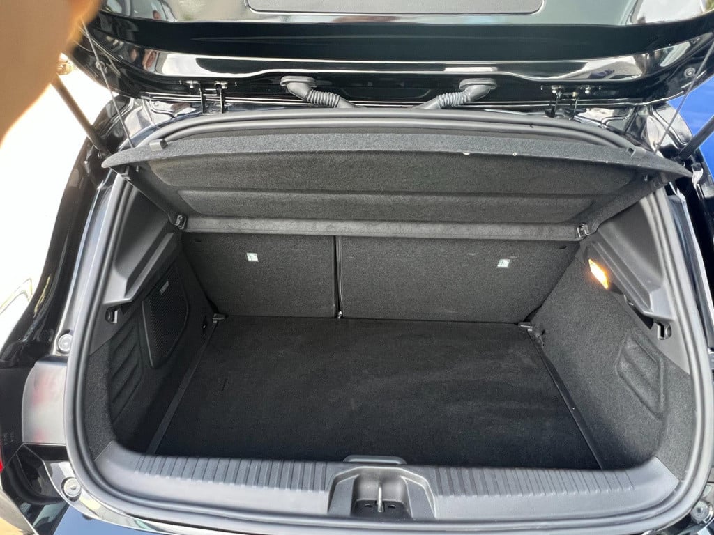 Renault Clio 1.3 tce full options