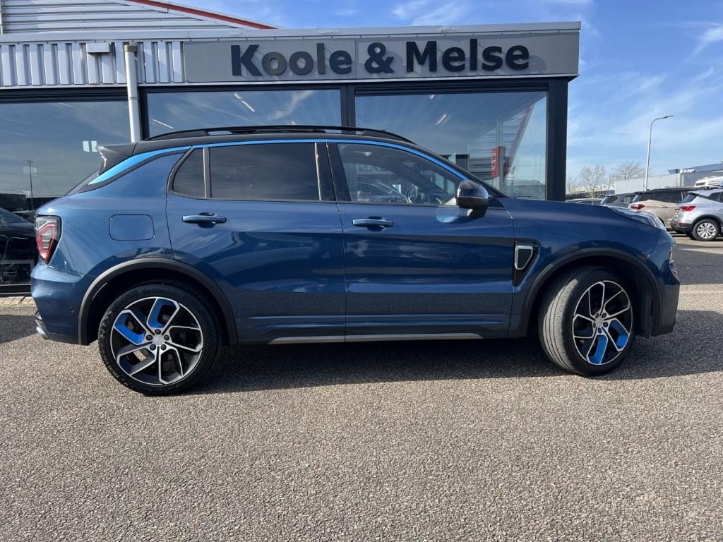 Lynk & Co 01 1.5 261pk phev plug inn hybrid , pano dak,car play, adaptive c