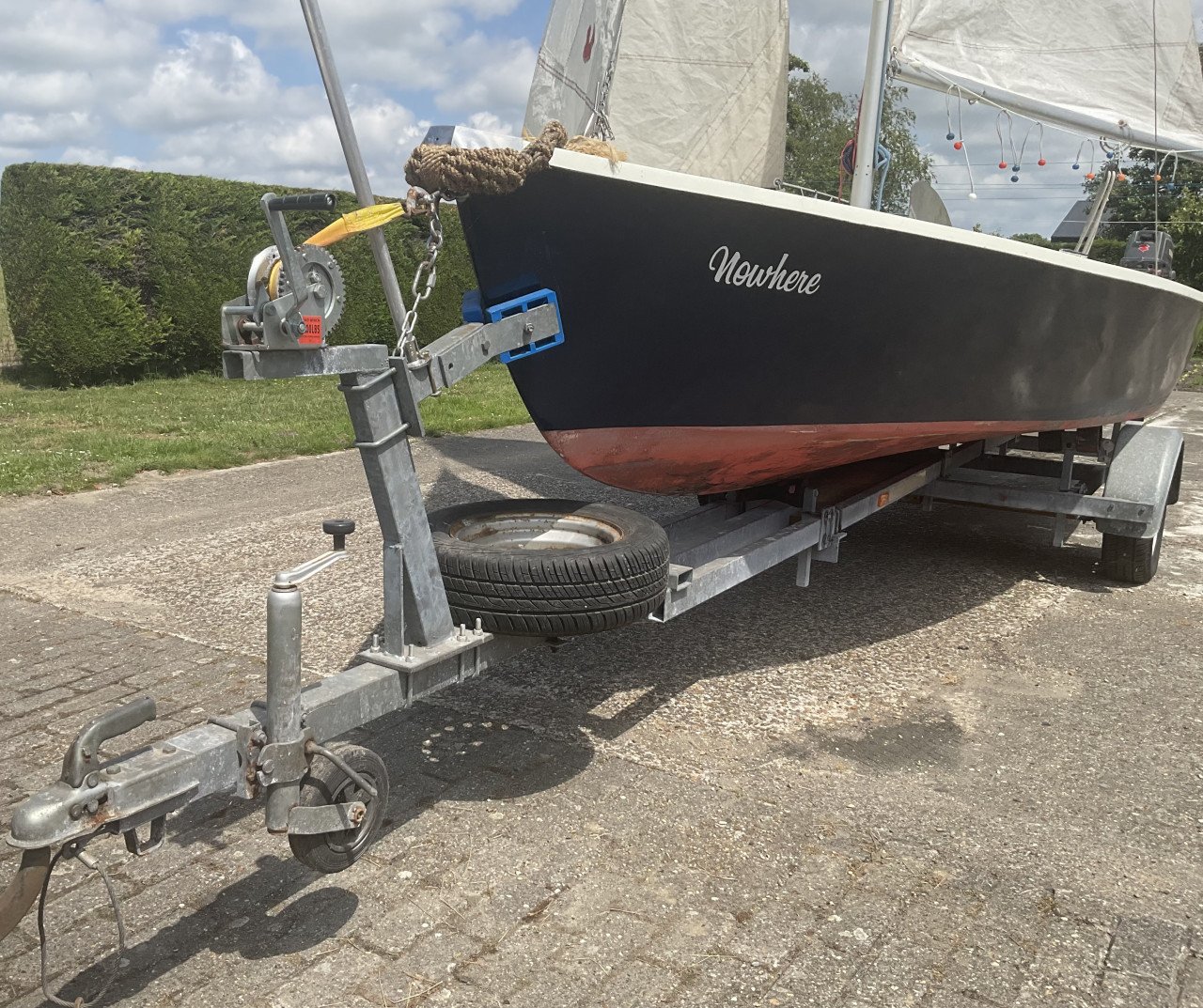 Te koop degelijke zeilboot, type volksboot 600