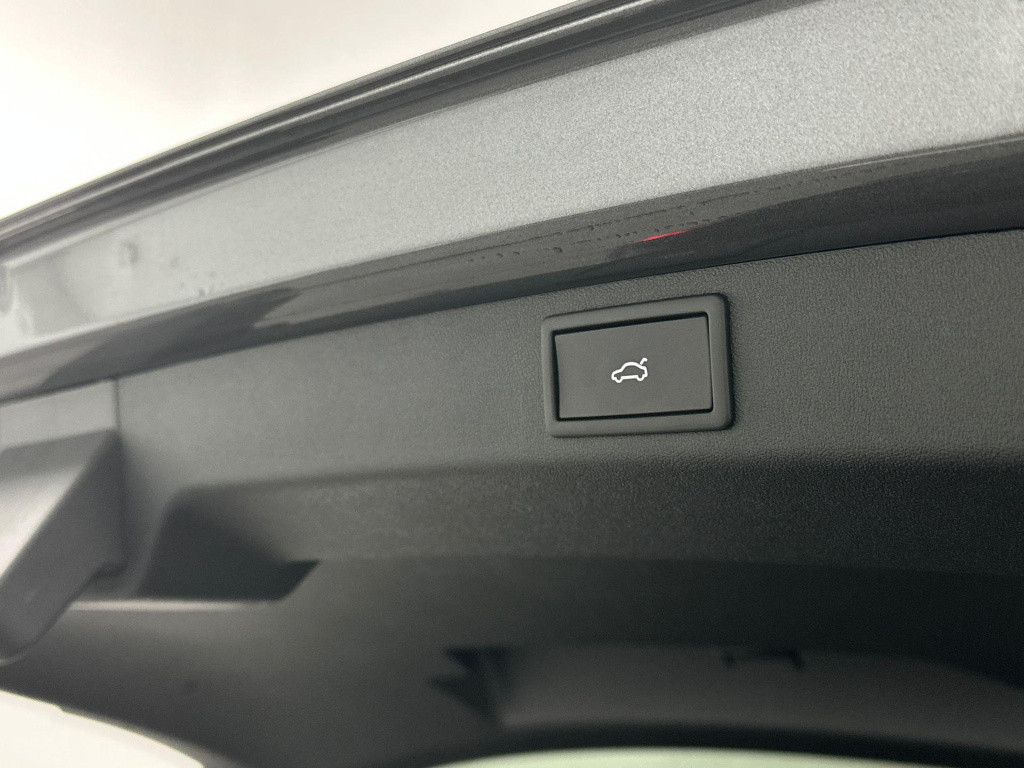 Skoda Elroq sportline elektromotor 210 kw / 286 pk suv elektri