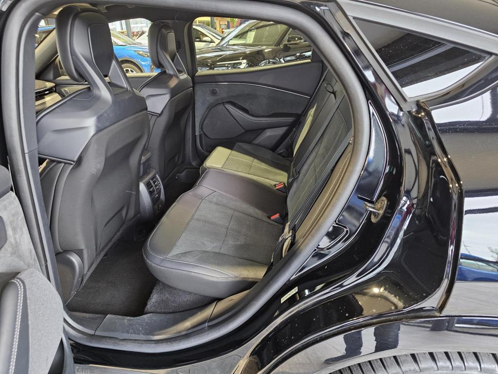 Ford Mustang Mach-e gt extended awd 98 kwh gt 487 pk awd