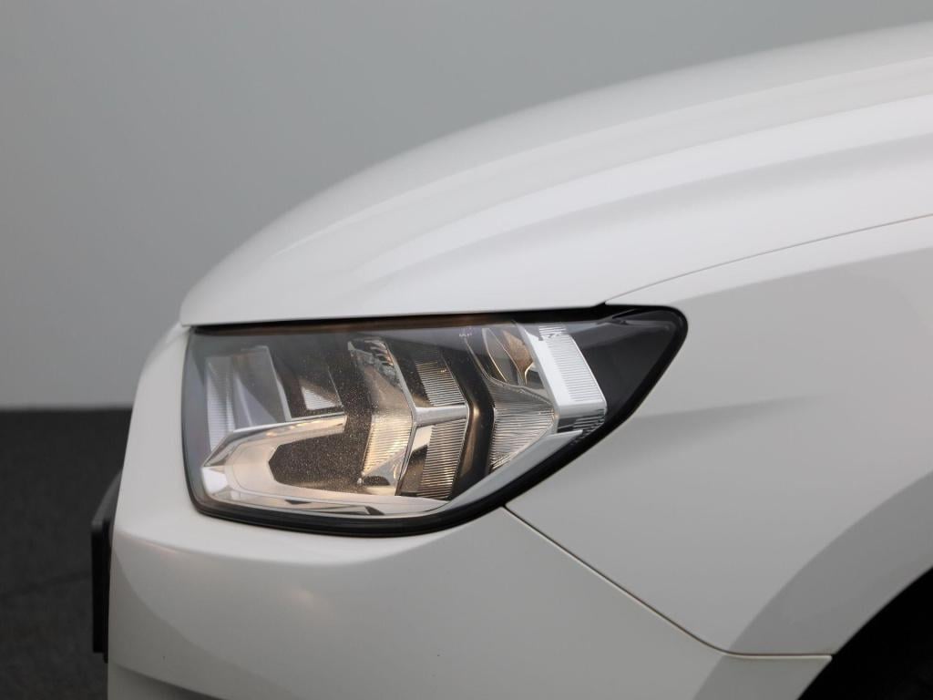 Audi A1 Sportback 25 tfsi pro line | lmv | parkeer sensoren | virtual cockp