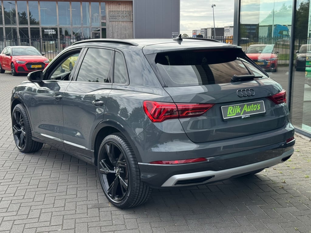 Audi Q3 35 tfsi advanced * matrix led * stoelverwarming * adaptive cruise c