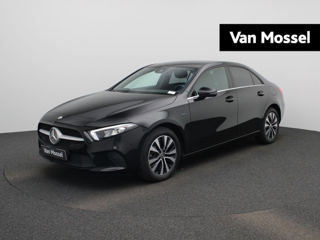 Mercedes-Benz A-Klasse 250 e business line | automaat | lmv | half leder | 