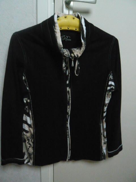 Z.G.A.N. DAMES VEST  MT 40 MERK : RABE