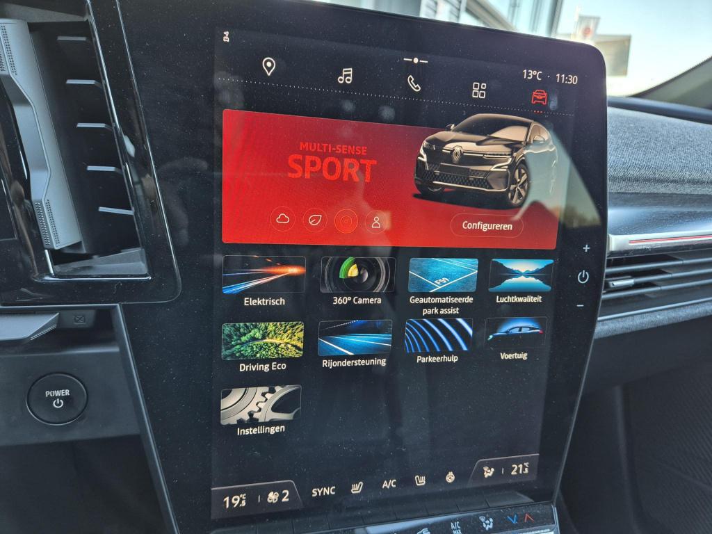 Renault Megane E-tech ev60 optimum charge techno 360° camera, blind spot de