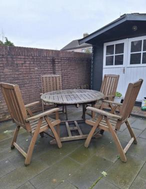 4 klapbare tuinstoelen hardhout