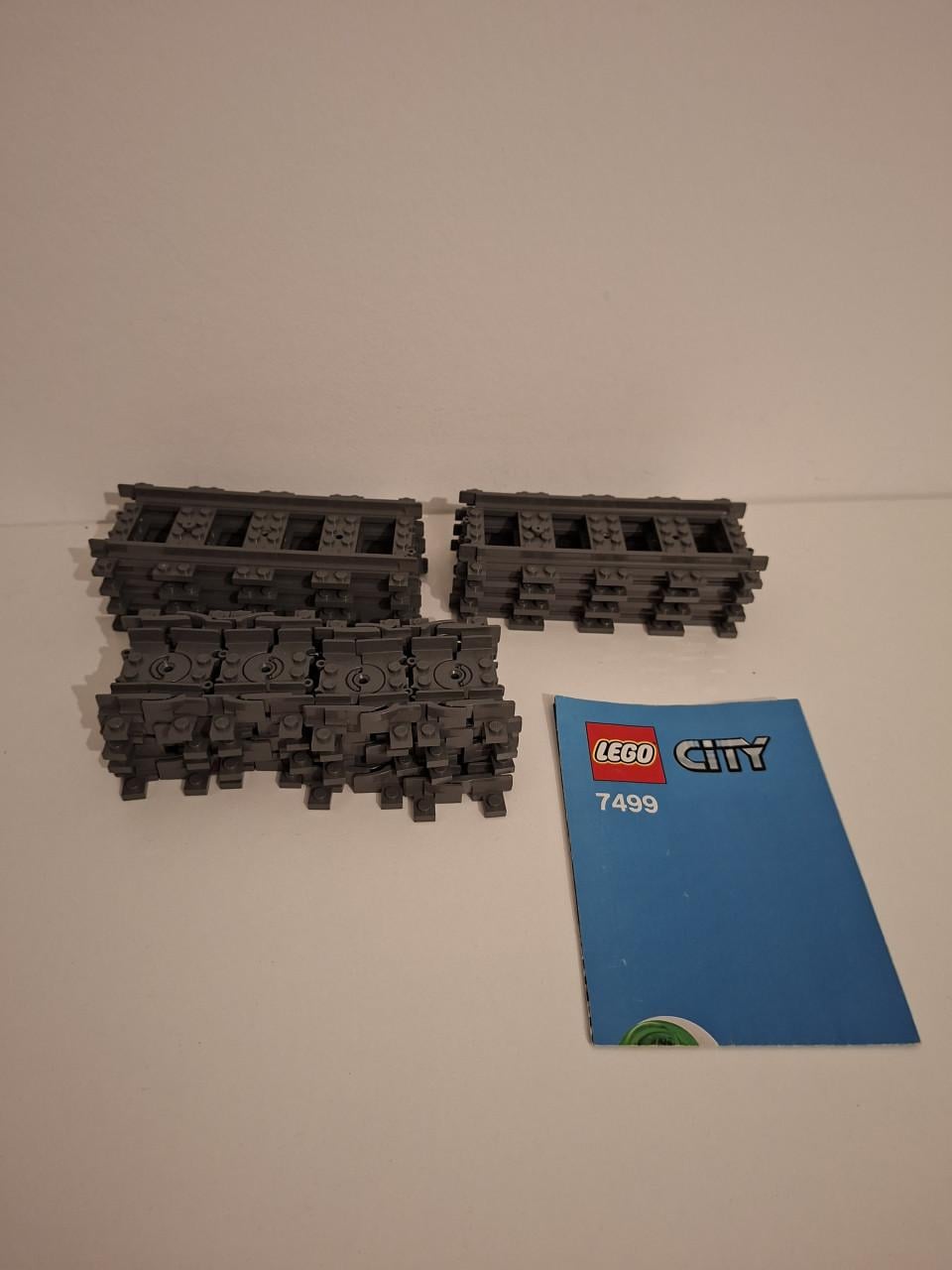 2x treinrails set 7499 compleet met boekje