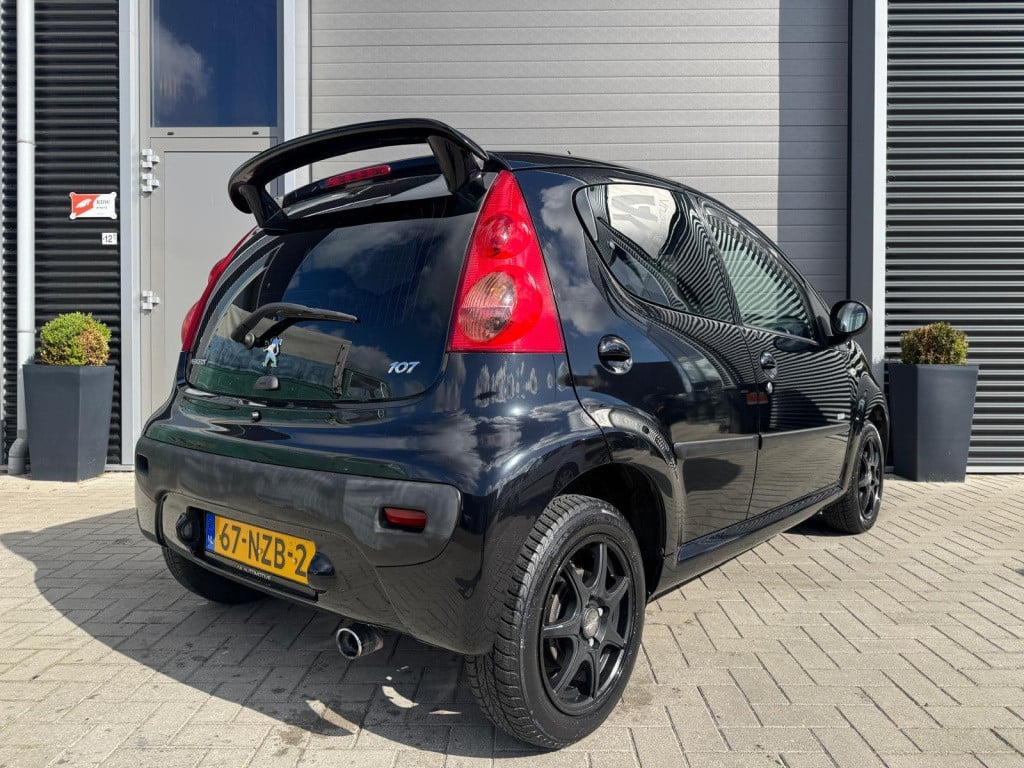 Peugeot 107 1.0-12v millesim 200/nap/apk/airco/lichtmetaal