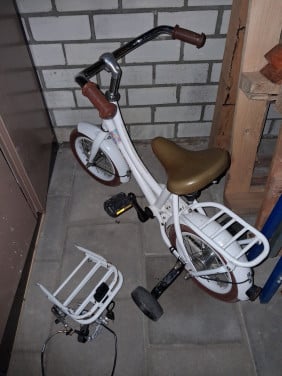 Meisjesfiets 12 inc, wit.