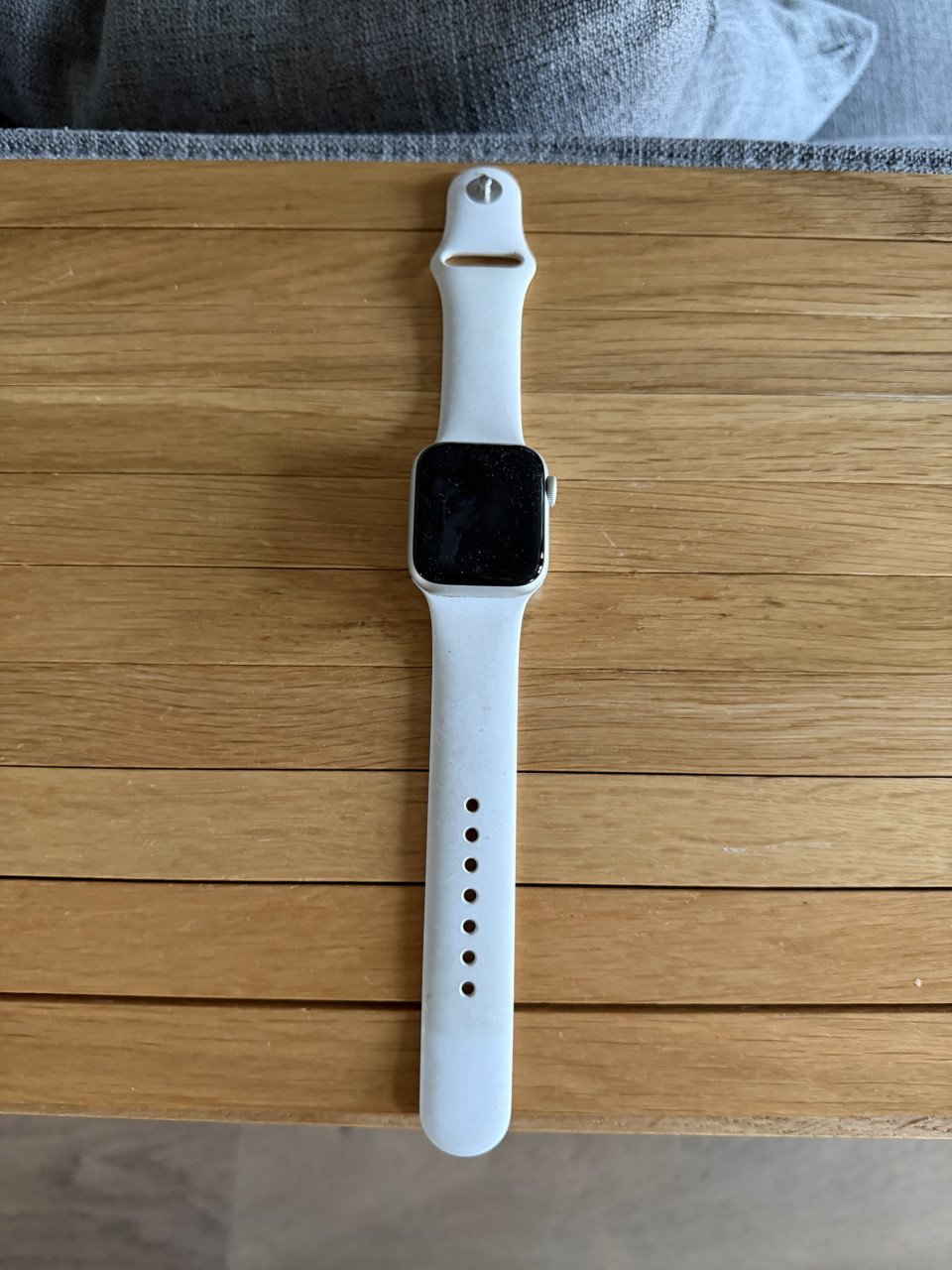 Apple Watch serie 6 zilver 40mm met wit bandje