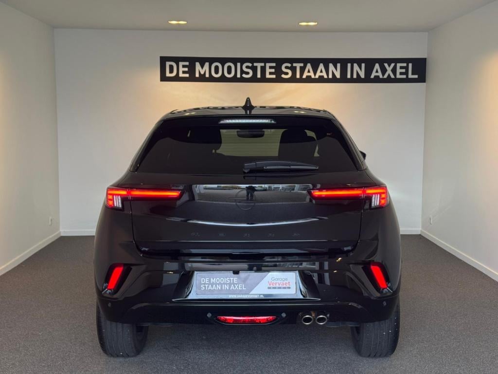 Opel Mokka 1.2 turbo gs black pack (model 2025)