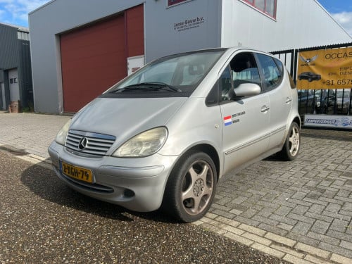 Mercedes-Benz A-klasse 190 Elegance AUTOMAAT/HALF LEDER