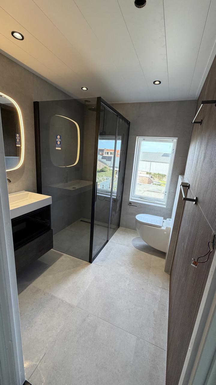 Badkamer renovatie en toilet renovatie
