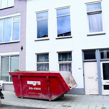 Afvalcontainer huren | Lentedeals!