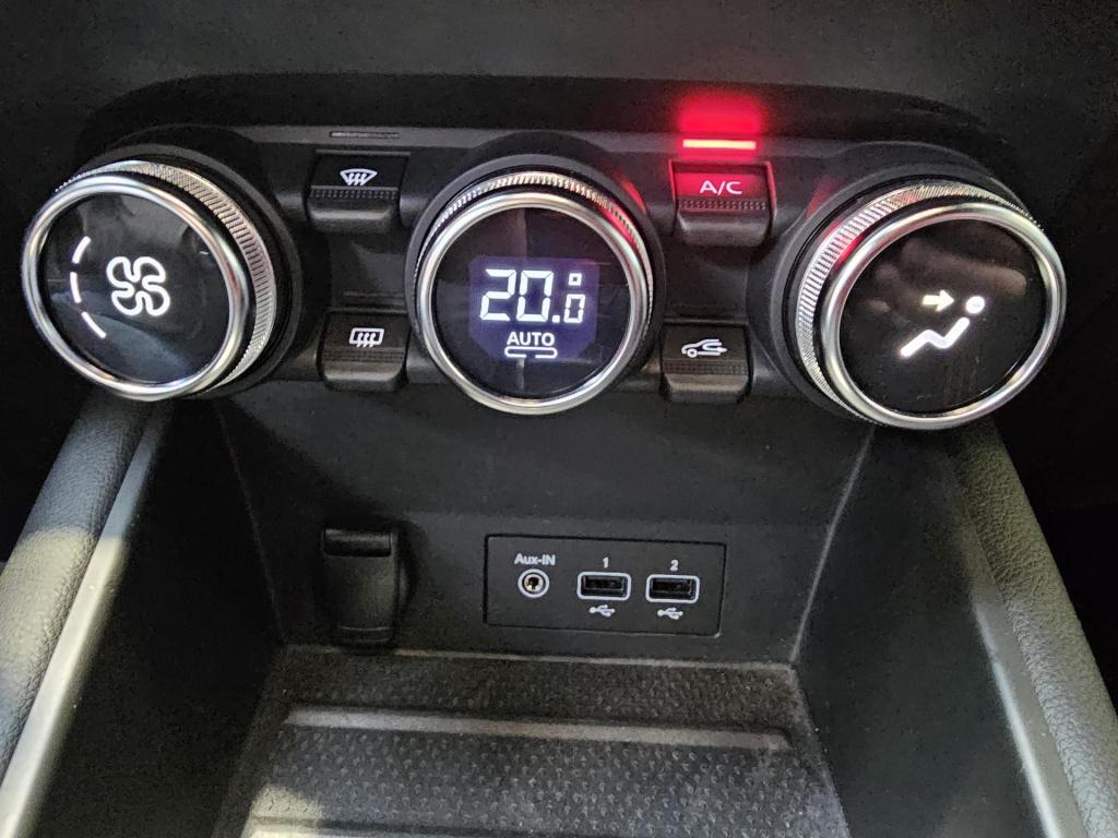 Renault Captur rs-line 1.6 e-tech plug-in hybrid 160 serie limitée e-tech