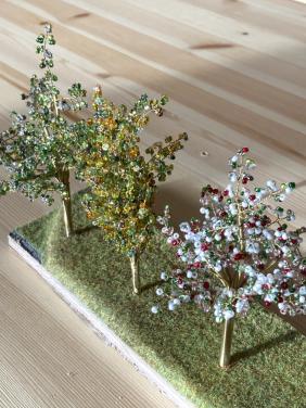 Kralenboompjes voor b.v. Ho spoor