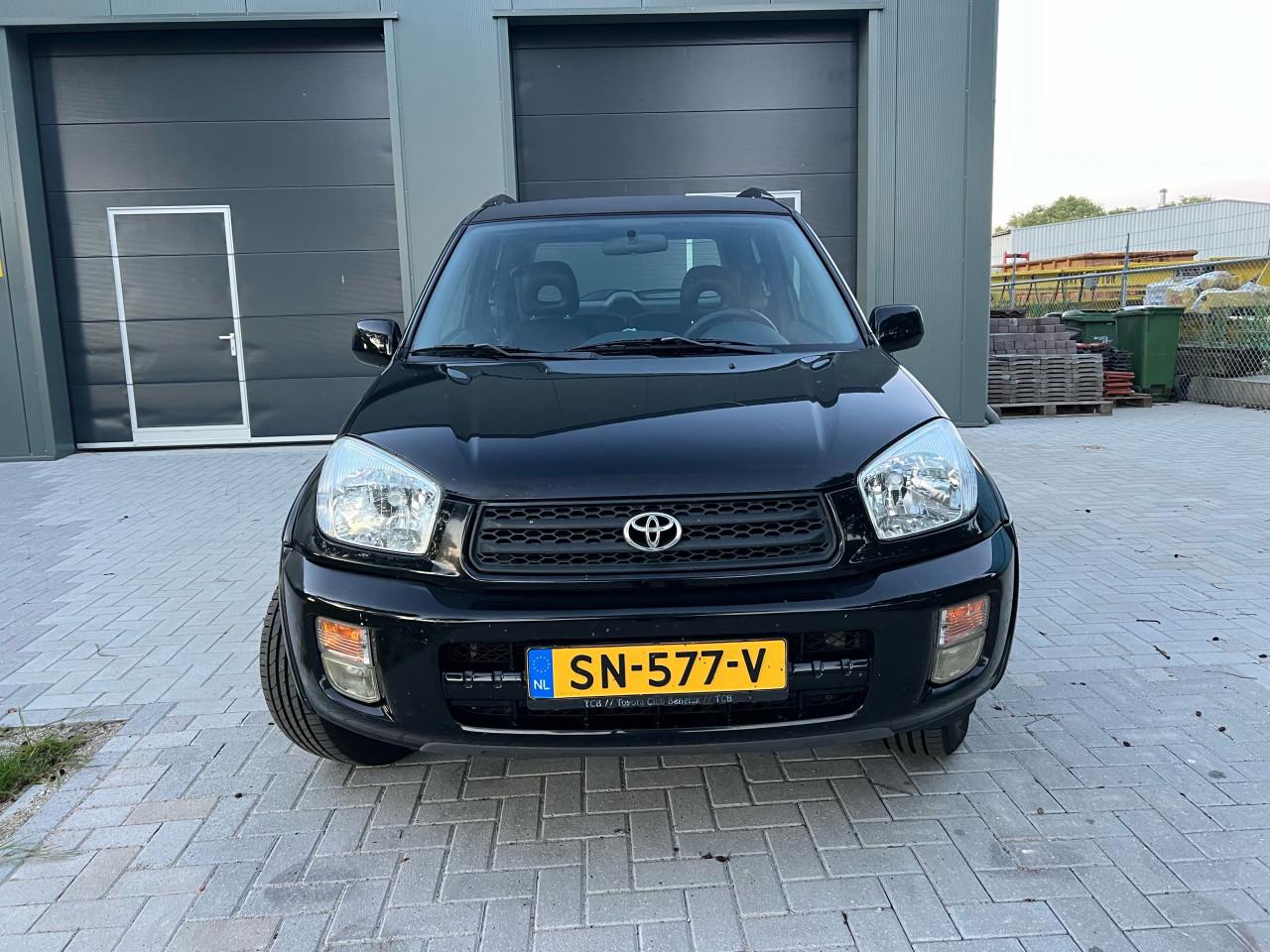 Toyota RAV4 2.0-16V VVT-i Luna