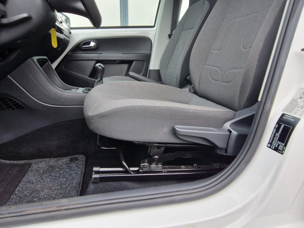Volkswagen UP! 1.0 move up! bluemotion | airco