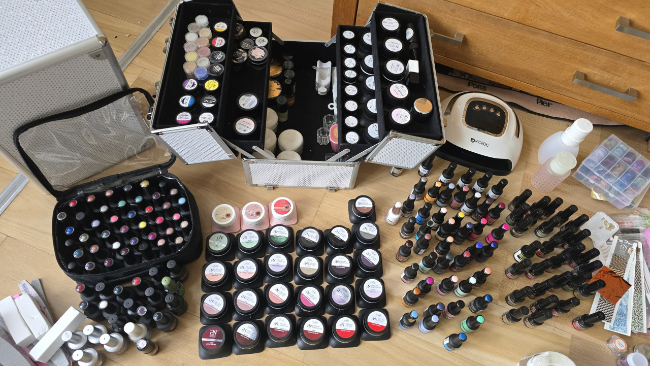 ProNails en Pink Gellac compleet pakket voor nagelstylist