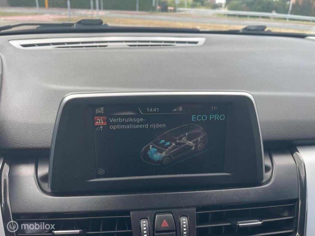 BMW 2-serie active tourer 218i luxury